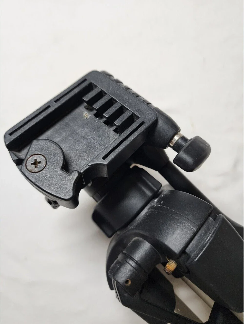 Aluminum Tripod QSX 8001